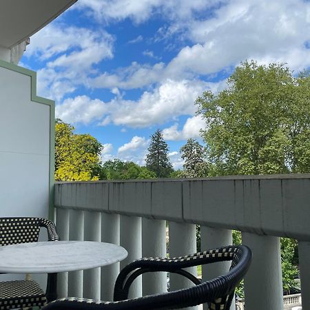 Le Joyau Des Parcs Classe 4 Etoiles Appartement Central Au Calme Avec Terrasse Vichy Extérieur photo