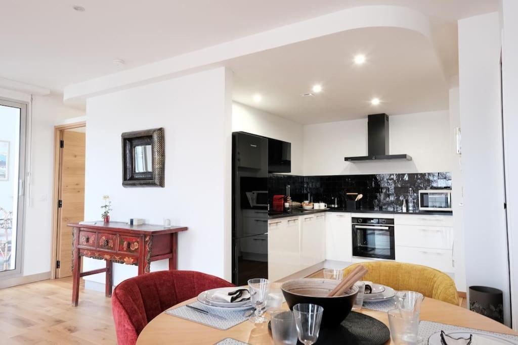 Le Joyau Des Parcs Classe 4 Etoiles Appartement Central Au Calme Avec Terrasse Vichy Extérieur photo